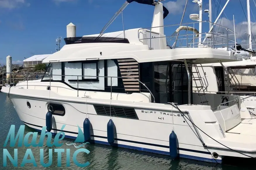 2024 Beneteau Swift Trawler 41 Fly Yacht For Sale in La Trinité-sur-Mer 56 2024 Beneteau Swift Trawler 41 Fly Yacht For Sale in La Trinité-sur-Mer 56