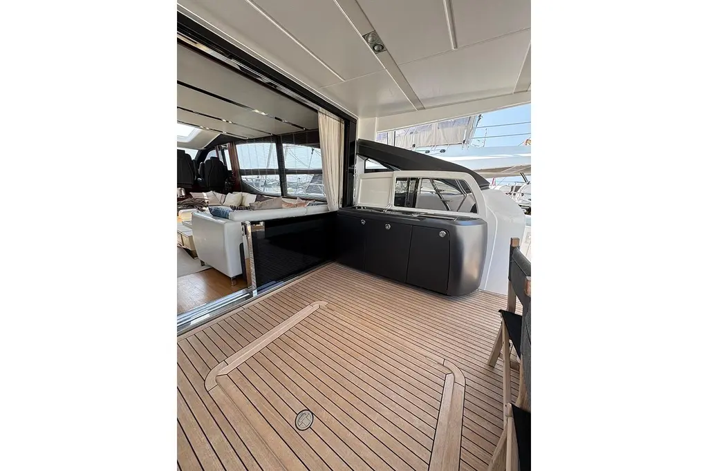 2016 Princess S72 Yacht For Sale in Monaco 2016 Princess S72 Yacht For Sale in Monaco
