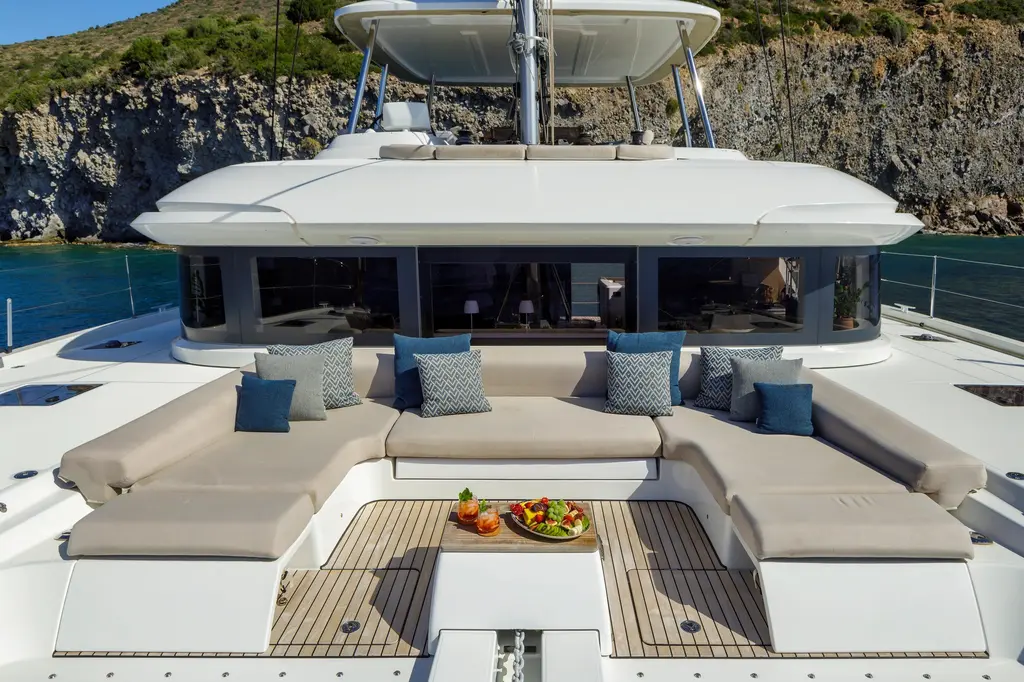 2023 Lagoon 55 Yacht For Sale in Alimos 2023 Lagoon 55 Yacht For Sale in Alimos