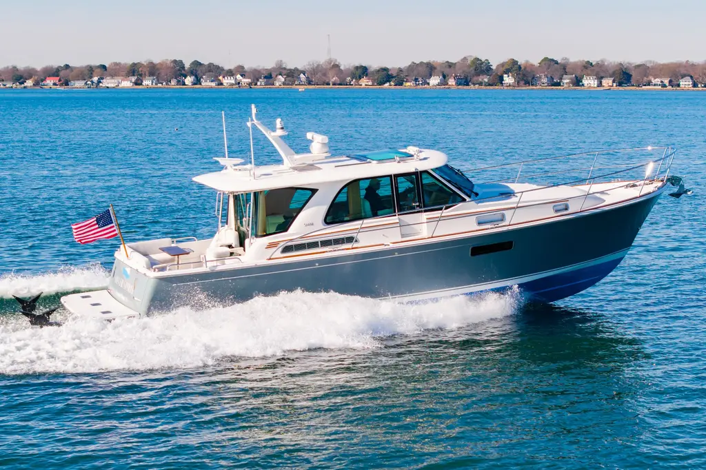 Silver Spirit 2024 Sabre 43 Salon Express Yacht For Sale in Hampton VA Silver Spirit 2024 Sabre 43 Salon Express Yacht For Sale in Hampton VA