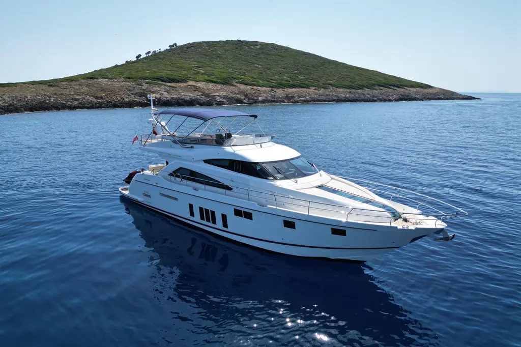 2014 Fairline Squadron 65 Yacht For Sale in Bodrum 2014 Fairline Squadron 65 Yacht For Sale in Bodrum