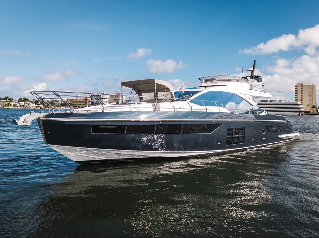 2022 azimut s7 hollywood florida for sale