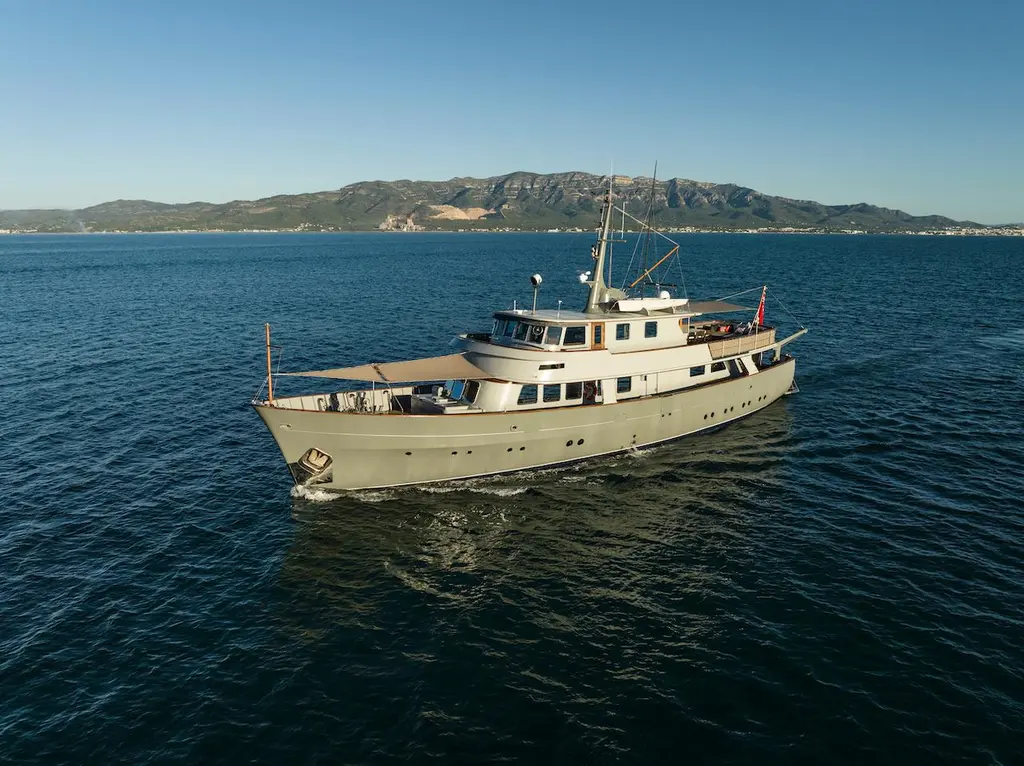 La Fenice 1962 Laurent Giles TSDMY Gentleman's Motor Yacht Yacht For Sale in La R?pita ES-T La Fenice 1962 Laurent Giles TSDMY Gentleman's Motor Yacht Yacht For Sale in La R?pita ES-T