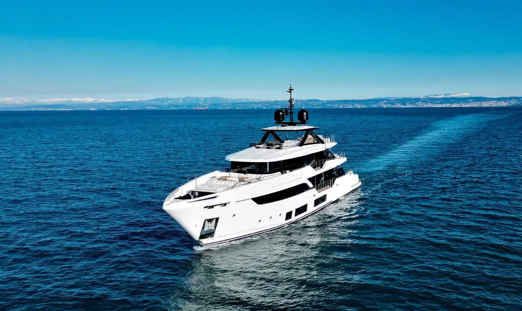 2025 Custom Line NAVETTA 38 Yacht For Sale in Slovenia 2025 Custom Line NAVETTA 38 Yacht For Sale in Slovenia