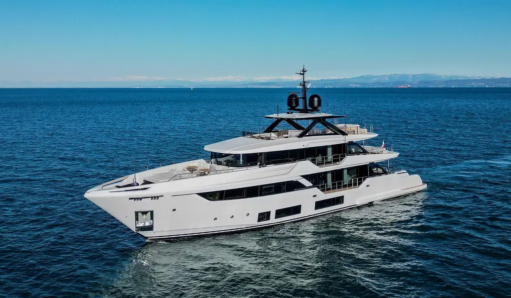 2025 Custom Line NAVETTA 38 Yacht For Sale in Slovenia 2025 Custom Line NAVETTA 38 Yacht For Sale in Slovenia