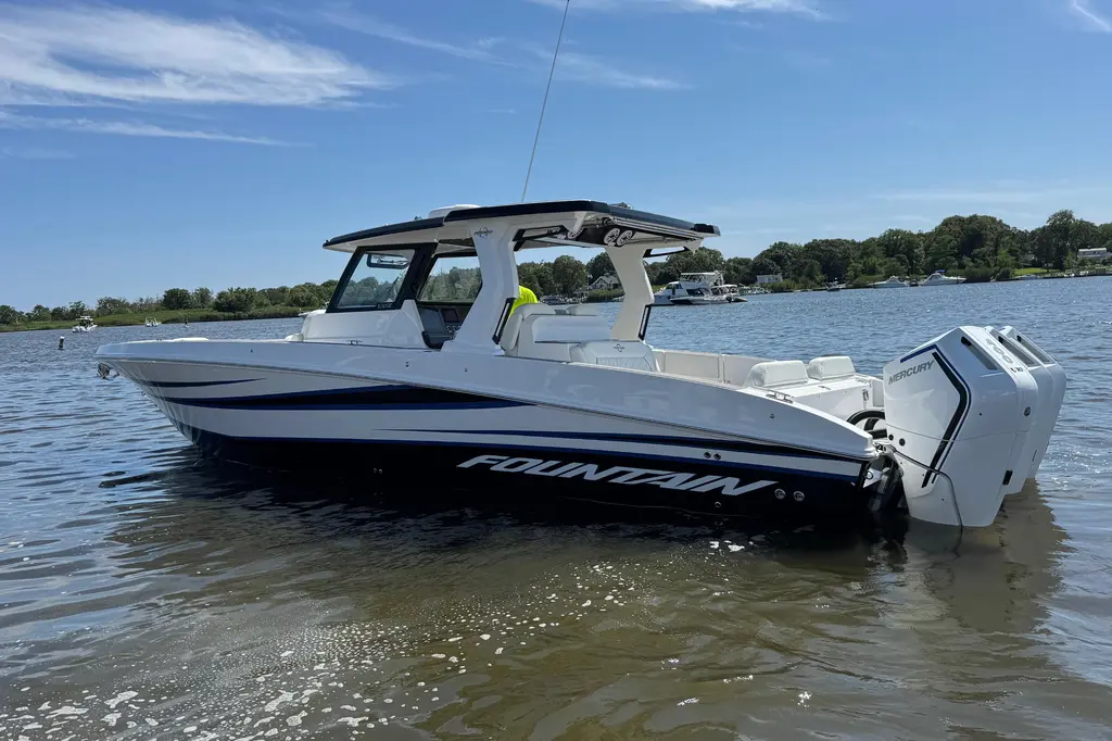 2025 Fountain 38 SCX Yacht For Sale in East Islip NY 2025 Fountain 38 SCX Yacht For Sale in East Islip NY