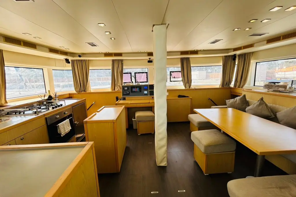 2013 Lagoon 52 Yacht For Sale in Tainan City 2013 Lagoon 52 Yacht For Sale in Tainan City