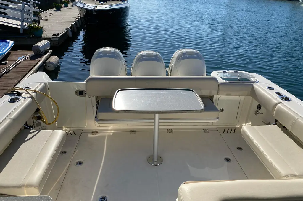2021 Boston Whaler 345 Conquest Yacht For Sale in Huntington Beach CA 2021 Boston Whaler 345 Conquest Yacht For Sale in Huntington Beach CA