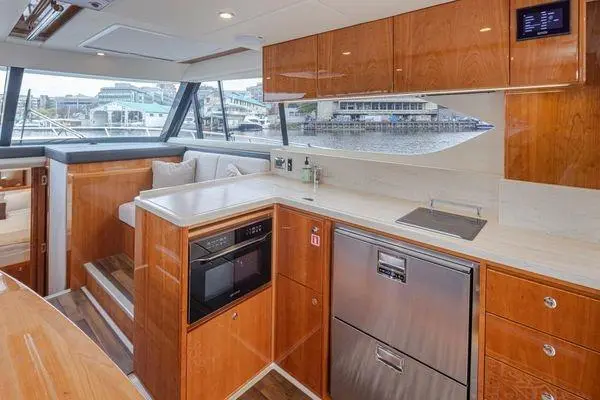 SABINE 2019 Riviera 395 SUV Yacht For Sale in Seattle WA SABINE 2019 Riviera 395 SUV Yacht For Sale in Seattle WA