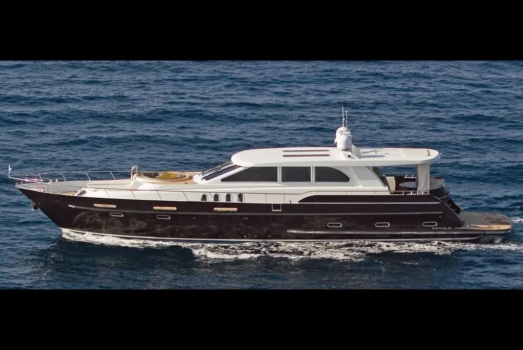 2008 Prestige 200 Yacht For Sale in Brindisi 2008 Prestige 200 Yacht For Sale in Brindisi