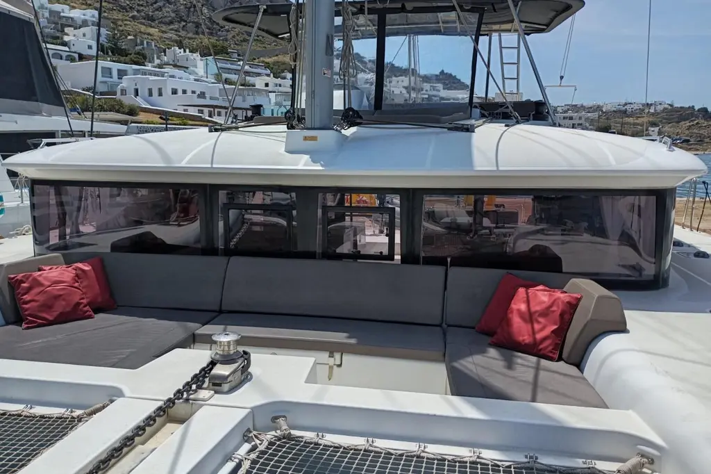 2020 Lagoon 450 F Yacht For Sale in Glyfada 2020 Lagoon 450 F Yacht For Sale in Glyfada