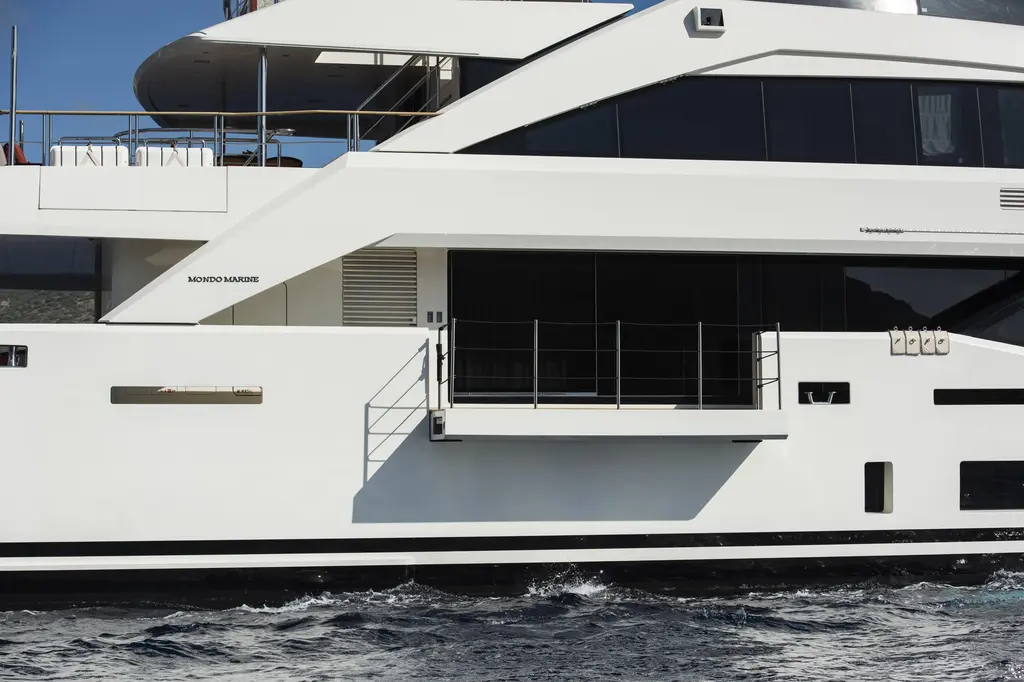 SERENITY 2015 Mondomarine SF40 Yacht For Sale in Imperia IT-IM SERENITY 2015 Mondomarine SF40 Yacht For Sale in Imperia IT-IM