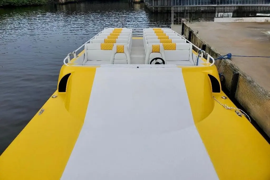 2005 Custom Thriller Powerboats Super Cat 55 Yacht For Sale in Lake Ozark MO 2005 Custom Thriller Powerboats Super Cat 55 Yacht For Sale in Lake Ozark MO