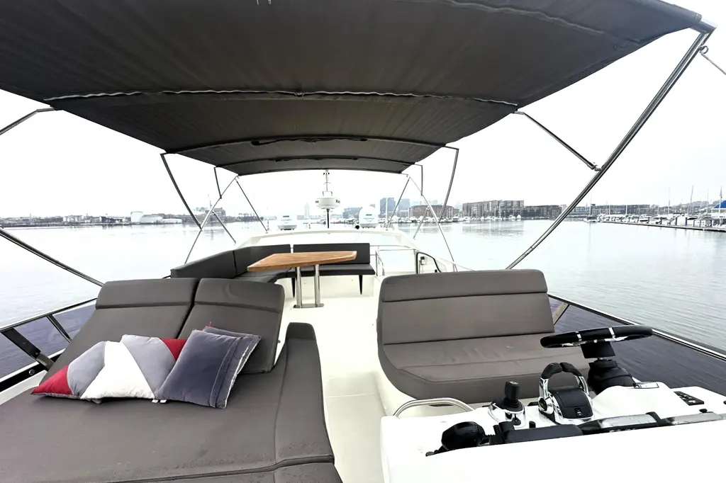 CYCTrade 2017 Prestige 500 Yacht For Sale in Baltimore MD CYCTrade 2017 Prestige 500 Yacht For Sale in Baltimore MD