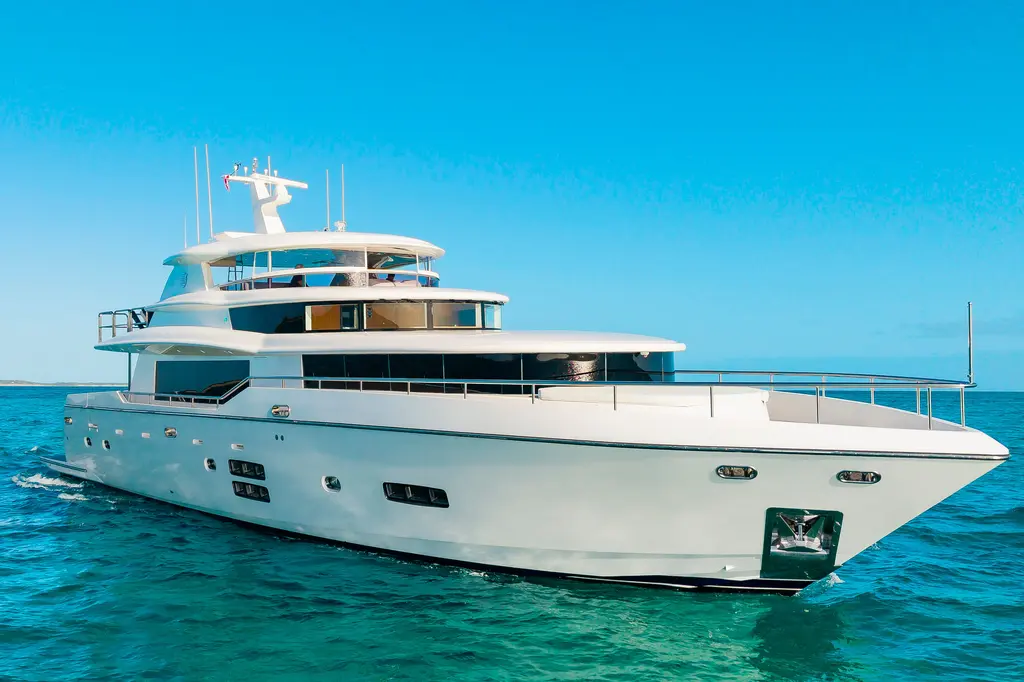 FITFO 2017 Johnson 93 Flybridge Yacht For Sale in Ft Lauderdale FL FITFO 2017 Johnson 93 Flybridge Yacht For Sale in Ft Lauderdale FL