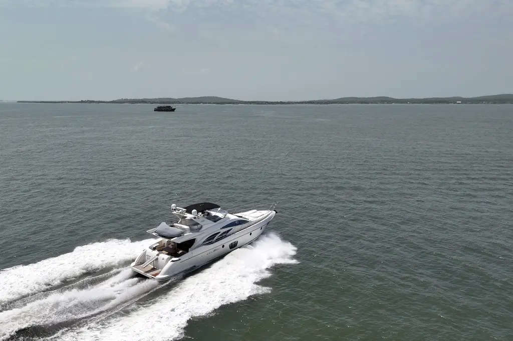 2007 Azimut 62 Yacht For Sale in Cartagena 2007 Azimut 62 Yacht For Sale in Cartagena