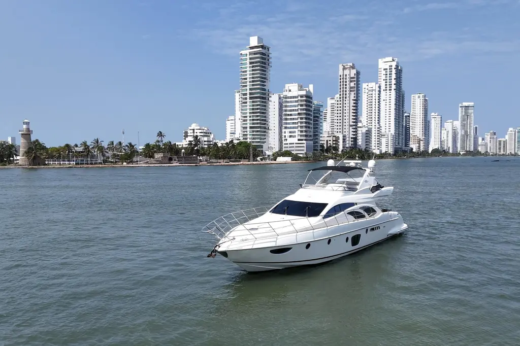 2007 Azimut 62 Yacht For Sale in Cartagena 2007 Azimut 62 Yacht For Sale in Cartagena