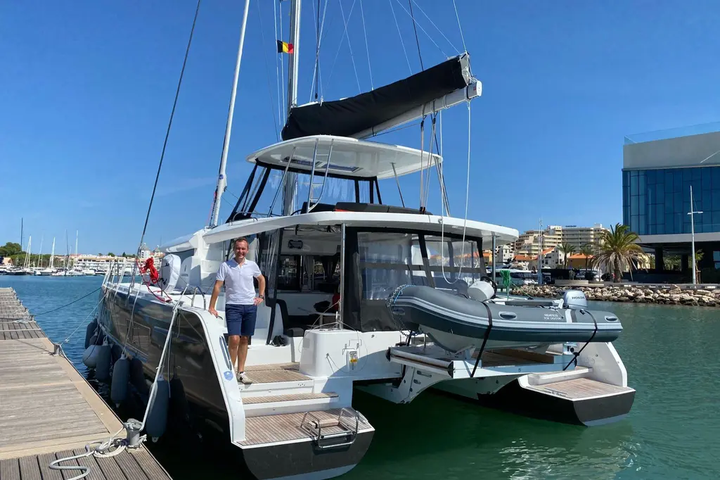 Alegría 2020 Lagoon 46 Yacht For Sale in Puerto Sotogrande ES-CA