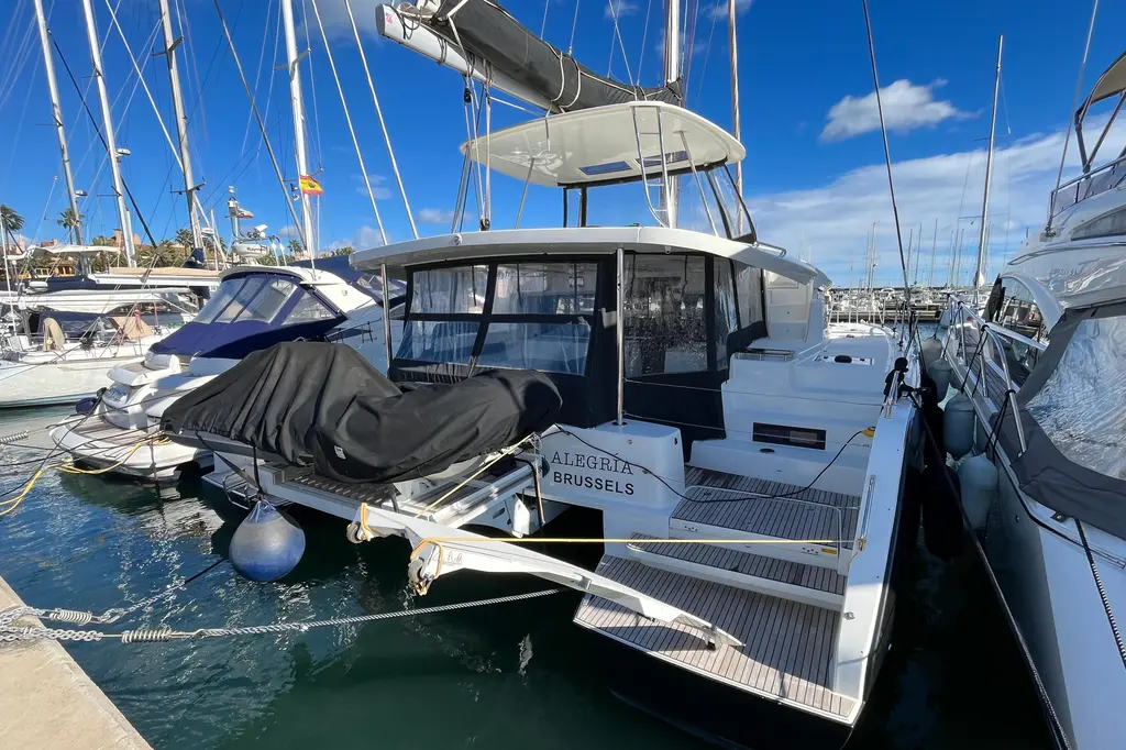 Alegría 2020 Lagoon 46 Yacht For Sale in Puerto Sotogrande ES-CA