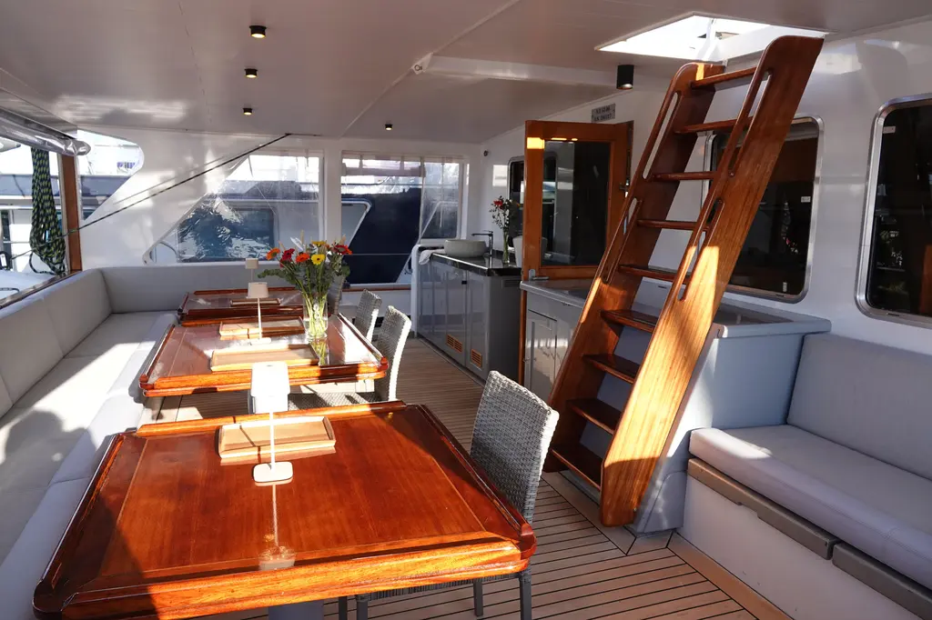 ONYX 2 1990 One Design Deck House Cutter Rigged Sloop Yacht For Sale in S?te 34 ONYX 2 1990 One Design Deck House Cutter Rigged Sloop Yacht For Sale in S?te 34