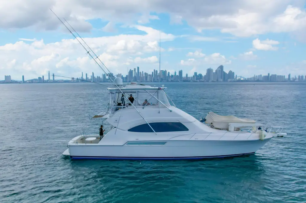 2007 Bertram 510 Convertible Yacht For Sale in Panama City 2007 Bertram 510 Convertible Yacht For Sale in Panama City