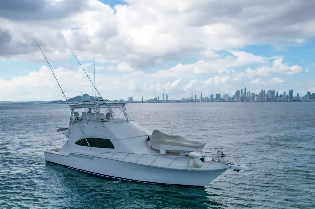 2007 Bertram 510 Convertible Yacht For Sale in Panama City 2007 Bertram 510 Convertible Yacht For Sale in Panama City