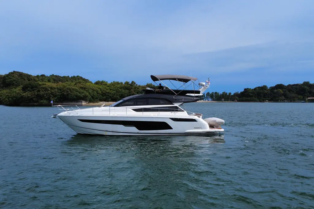 2023 Fairline Squadron 50 Yacht For Sale in Singapore 2023 Fairline Squadron 50 Yacht For Sale in Singapore