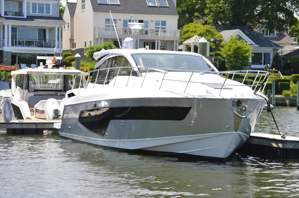 Amici 2019 Azimut Atlantis 51 Yacht For Sale in Annapolis MD Amici 2019 Azimut Atlantis 51 Yacht For Sale in Annapolis MD