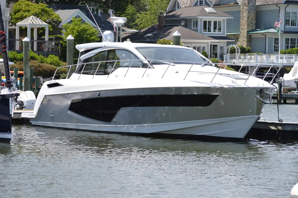 Amici 2019 Azimut Atlantis 51 Yacht For Sale in Annapolis MD Amici 2019 Azimut Atlantis 51 Yacht For Sale in Annapolis MD