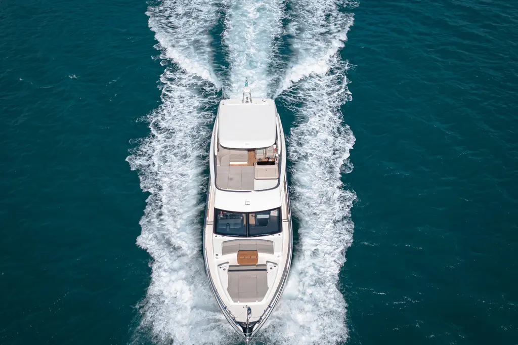 2022 Absolute Yachts 56 Fly Yacht For Sale in Hong Kong 2022 Absolute Yachts 56 Fly Yacht For Sale in Hong Kong