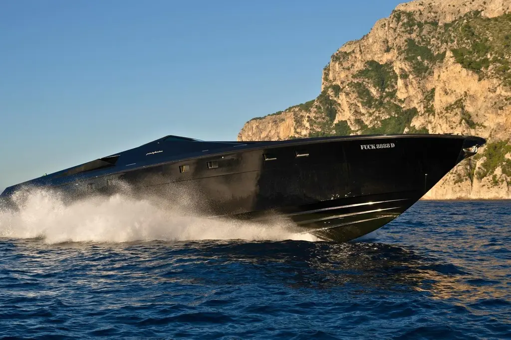 GIOCO A DUE 2008 Magnum Marine Magnum 80 Yacht For Sale in Naples IT-NA GIOCO A DUE 2008 Magnum Marine Magnum 80 Yacht For Sale in Naples IT-NA
