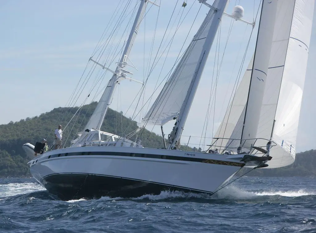 HIDE N SEA 1992 Jongert 25ds Cutter Ketch Deck saloon Yacht For Sale in Peniche HIDE N SEA 1992 Jongert 25ds Cutter Ketch Deck saloon Yacht For Sale in Peniche