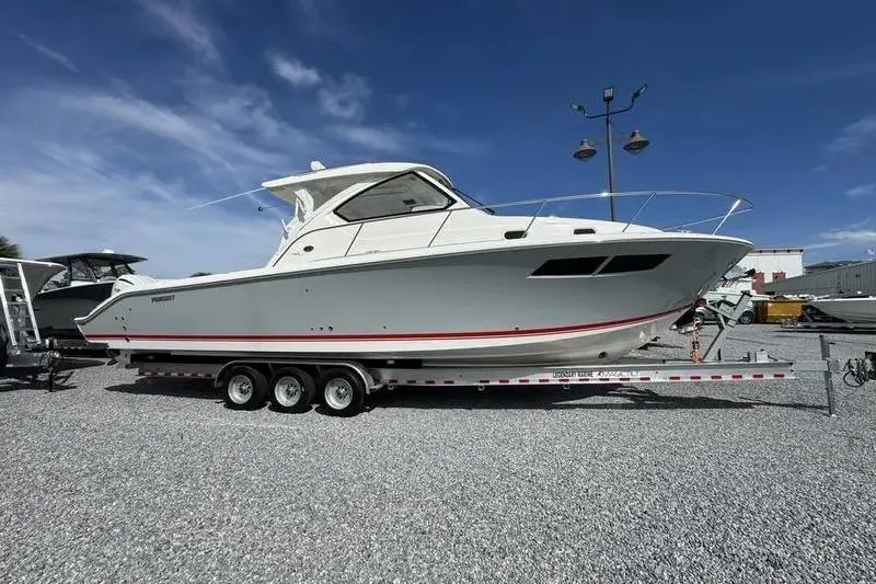  2023 Pursuit OS 355 Offshore Yacht For Sale in Boyne City MI
