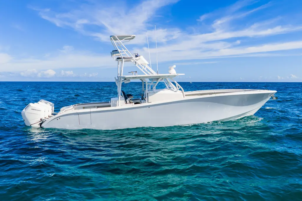 2015 Yellowfin 42 Offshore Yacht For Sale in Dania Beach FL 2015 Yellowfin 42 Offshore Yacht For Sale in Dania Beach FL