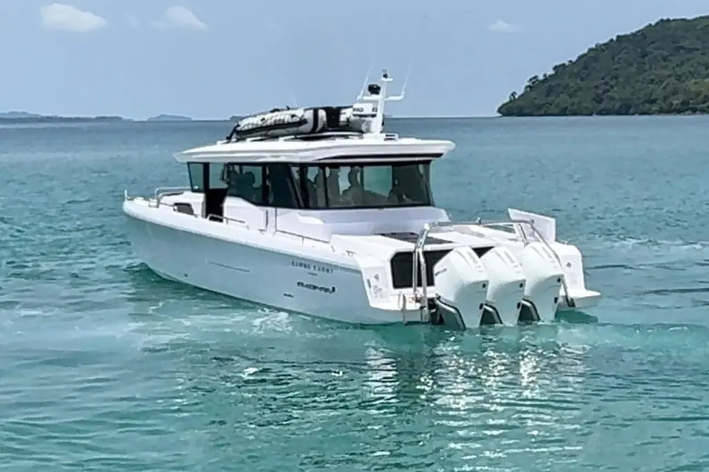 2024 Axopar 45 XC Cross Cabin Yacht For Sale in Phuket 2024 Axopar 45 XC Cross Cabin Yacht For Sale in Phuket