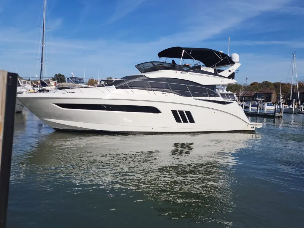 BABYLON 2017 Sea Ray 51 Fly Yacht For Sale in Port Clinton OH BABYLON 2017 Sea Ray 51 Fly Yacht For Sale in Port Clinton OH