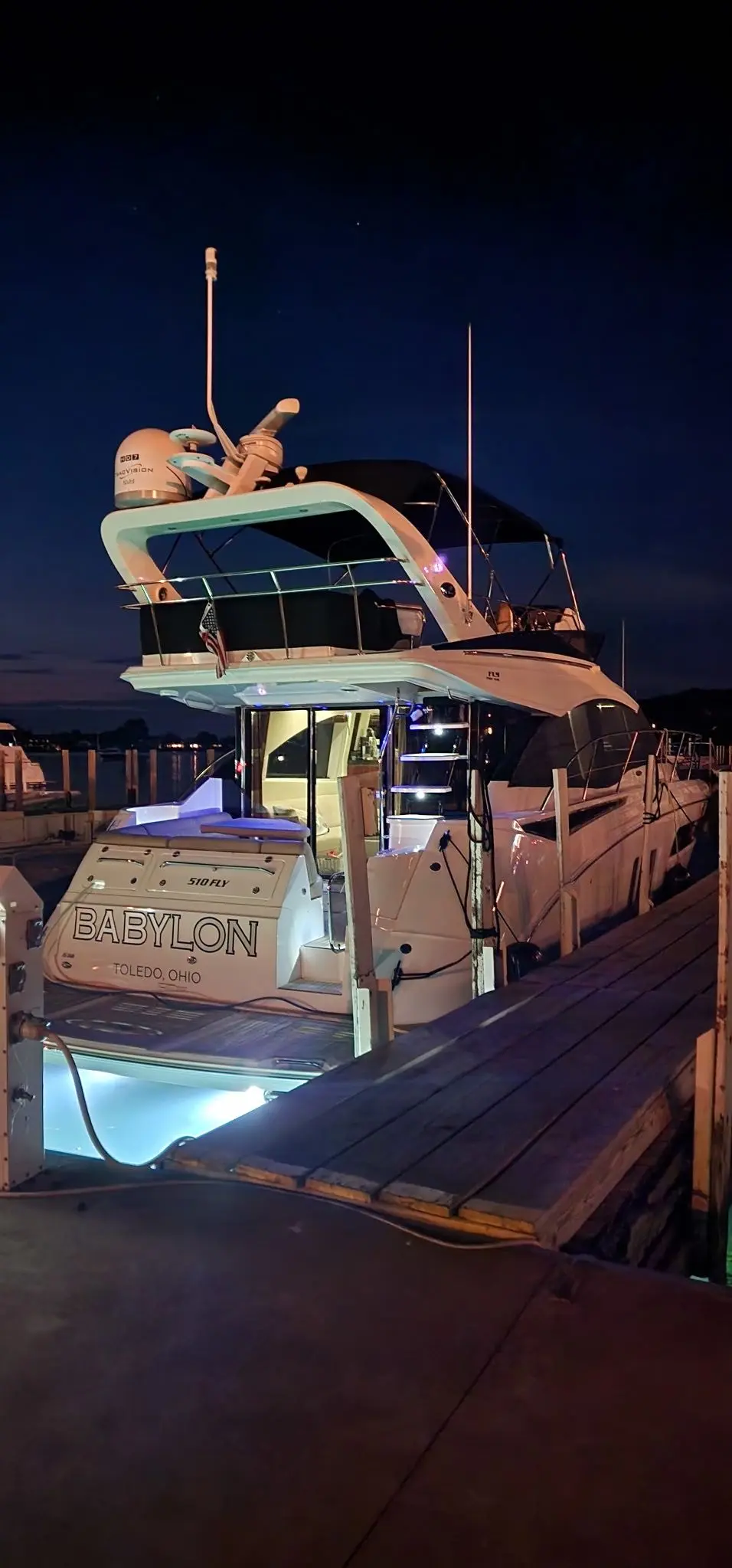 BABYLON 2017 Sea Ray 51 Fly Yacht For Sale in Port Clinton OH BABYLON 2017 Sea Ray 51 Fly Yacht For Sale in Port Clinton OH