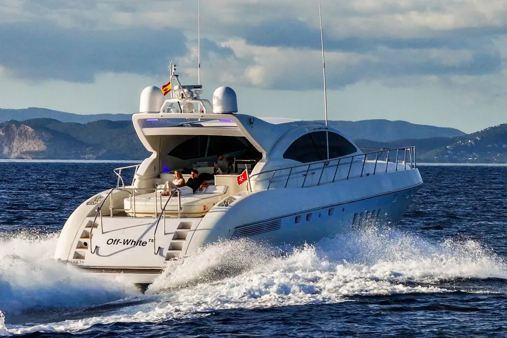2002 Mangusta 72 Yacht For Sale in Barcelona ES-B 2002 Mangusta 72 Yacht For Sale in Barcelona ES-B