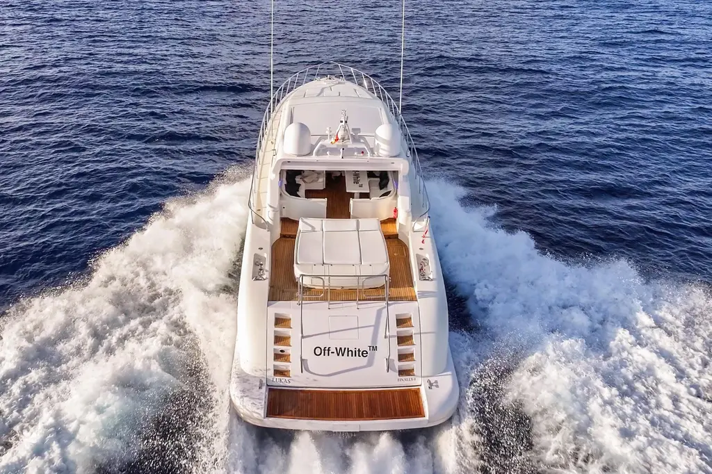 2002 Mangusta 72 Yacht For Sale in Barcelona ES-B 2002 Mangusta 72 Yacht For Sale in Barcelona ES-B