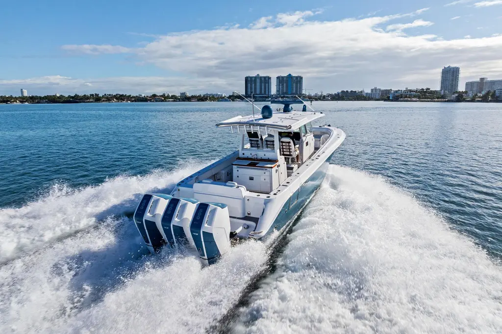 2023 HCB 42 Lujo Yacht For Sale in Miami FL 2023 HCB 42 Lujo Yacht For Sale in Miami FL
