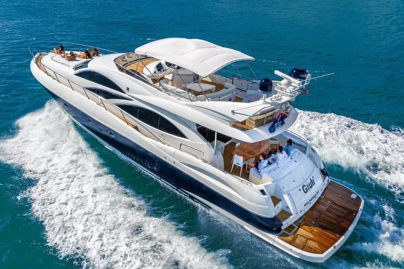 GUILI 2000 Sunseeker Manhattan 74 Yacht For Sale in North Bay Village FL GUILI 2000 Sunseeker Manhattan 74 Yacht For Sale in North Bay Village FL