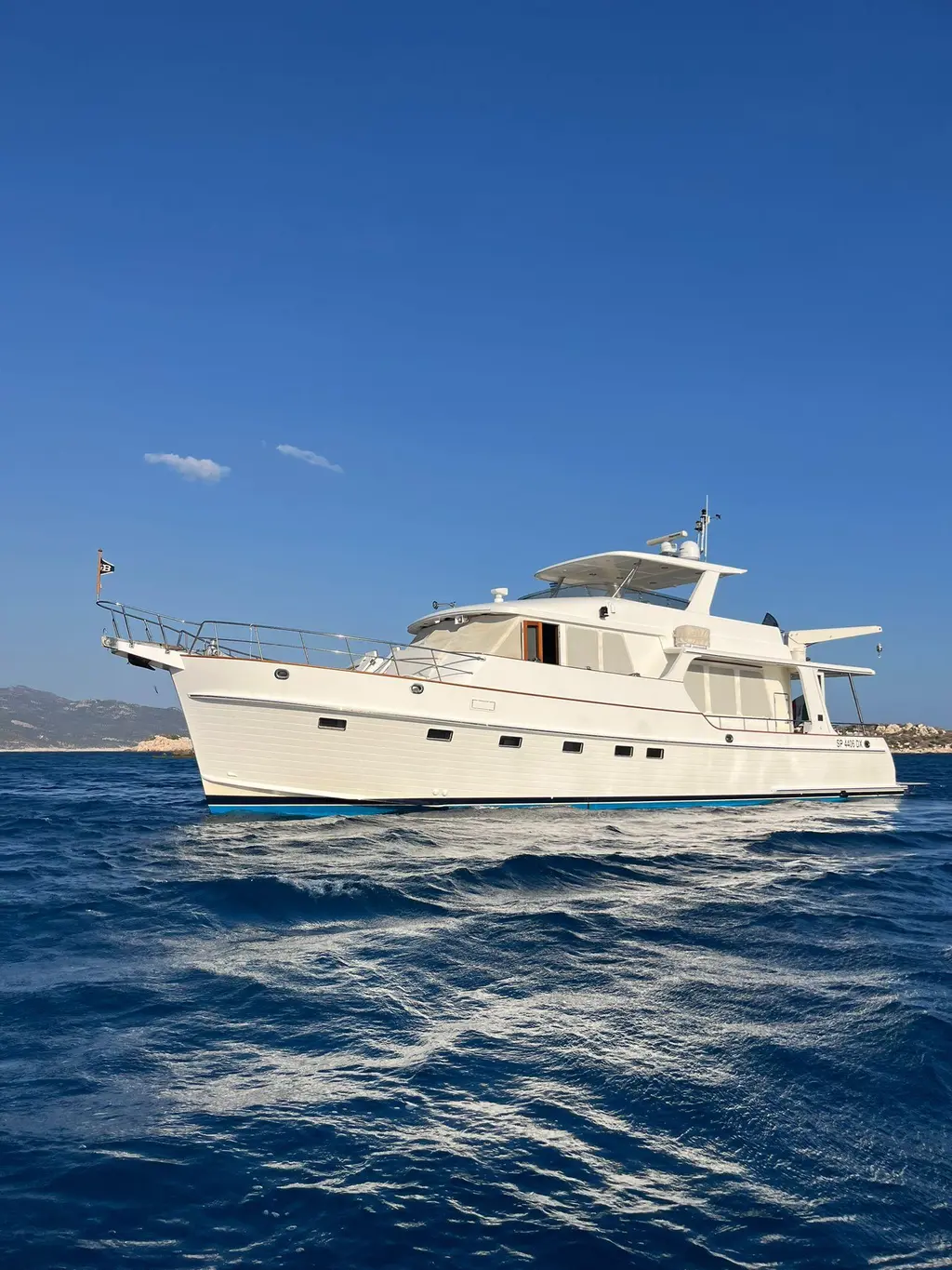 Saturnia 2009 Grand Banks 59 Aleutian RP Yacht For Sale in Monte Argentario IT-GR Saturnia 2009 Grand Banks 59 Aleutian RP Yacht For Sale in Monte Argentario IT-GR