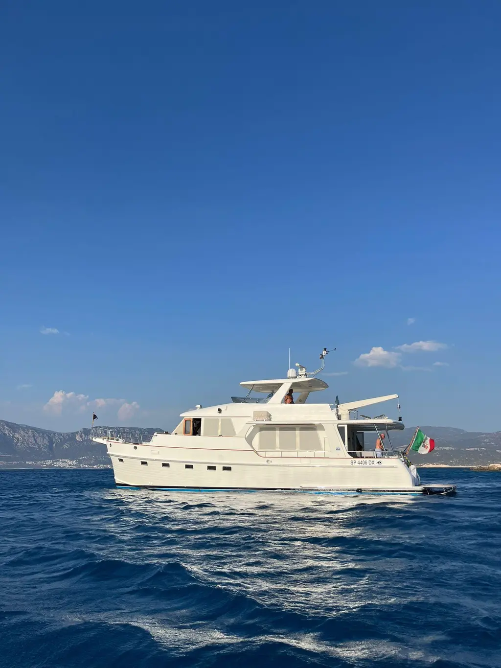 Saturnia 2009 Grand Banks 59 Aleutian RP Yacht For Sale in Monte Argentario IT-GR Saturnia 2009 Grand Banks 59 Aleutian RP Yacht For Sale in Monte Argentario IT-GR
