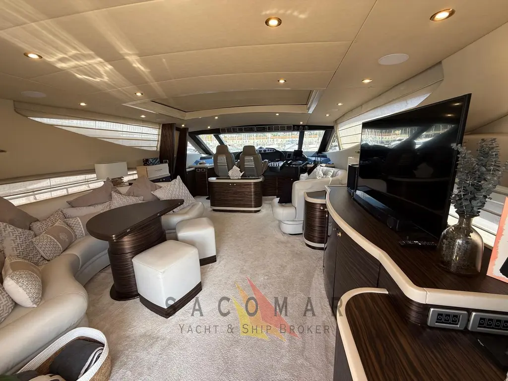 2004 78 Yacht For Sale in Rome IT-RM 2004 78 Yacht For Sale in Rome IT-RM