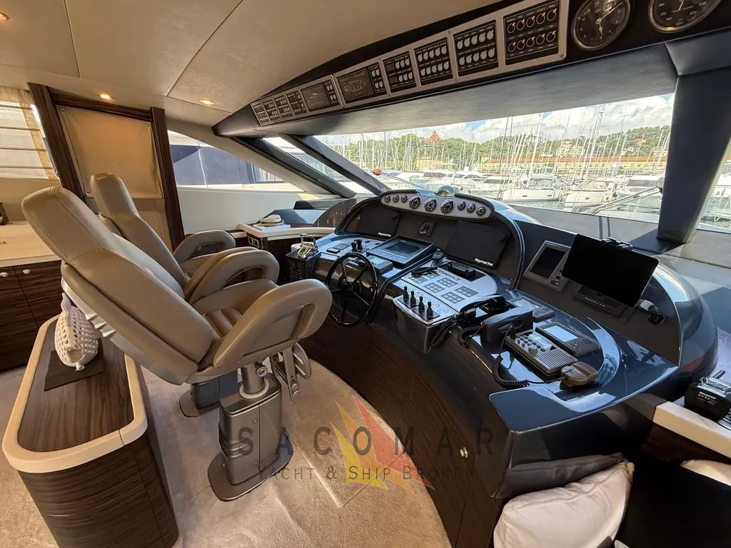 2004 78 Yacht For Sale in Rome IT-RM 2004 78 Yacht For Sale in Rome IT-RM