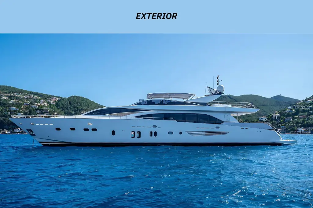 Lady Emma 2007 Guy Couach 3300 Fly Yacht For Sale in Nice Lady Emma 2007 Guy Couach 3300 Fly Yacht For Sale in Nice