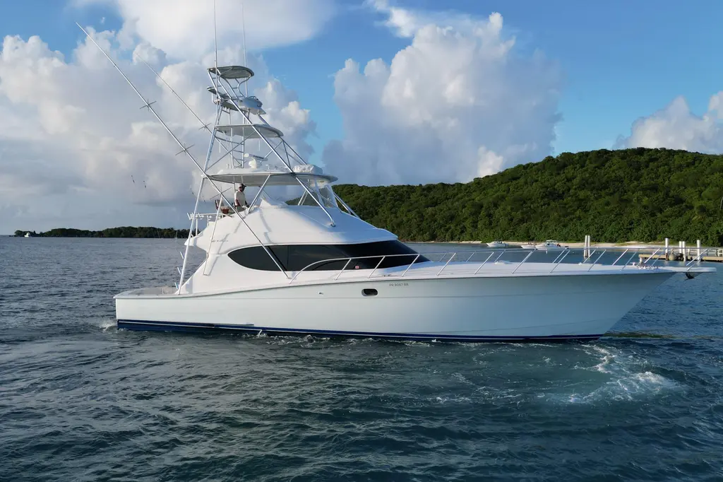 2009 Hatteras 60 Convertible Yacht For Sale in Cabo Rojo 2009 Hatteras 60 Convertible Yacht For Sale in Cabo Rojo