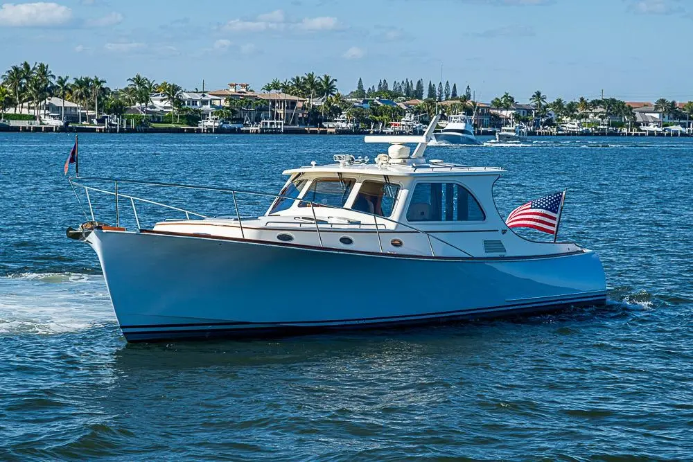 SKYLARK 2008 Hinckley Talaria 44 Yacht For Sale in West Palm Beach FL SKYLARK 2008 Hinckley Talaria 44 Yacht For Sale in West Palm Beach FL