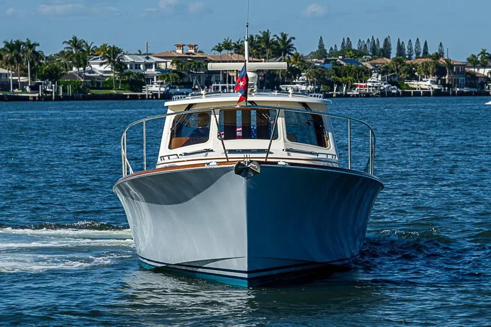 SKYLARK 2008 Hinckley Talaria 44 Yacht For Sale in West Palm Beach FL SKYLARK 2008 Hinckley Talaria 44 Yacht For Sale in West Palm Beach FL
