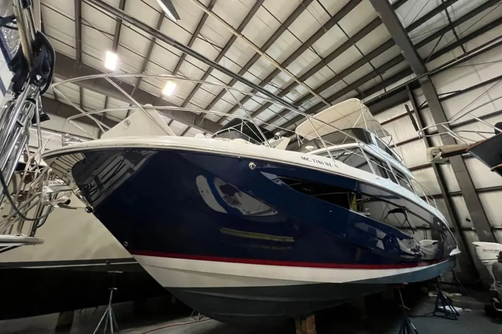 2023 Regal 42 Fly Yacht For Sale in Chicago IL 2023 Regal 42 Fly Yacht For Sale in Chicago IL